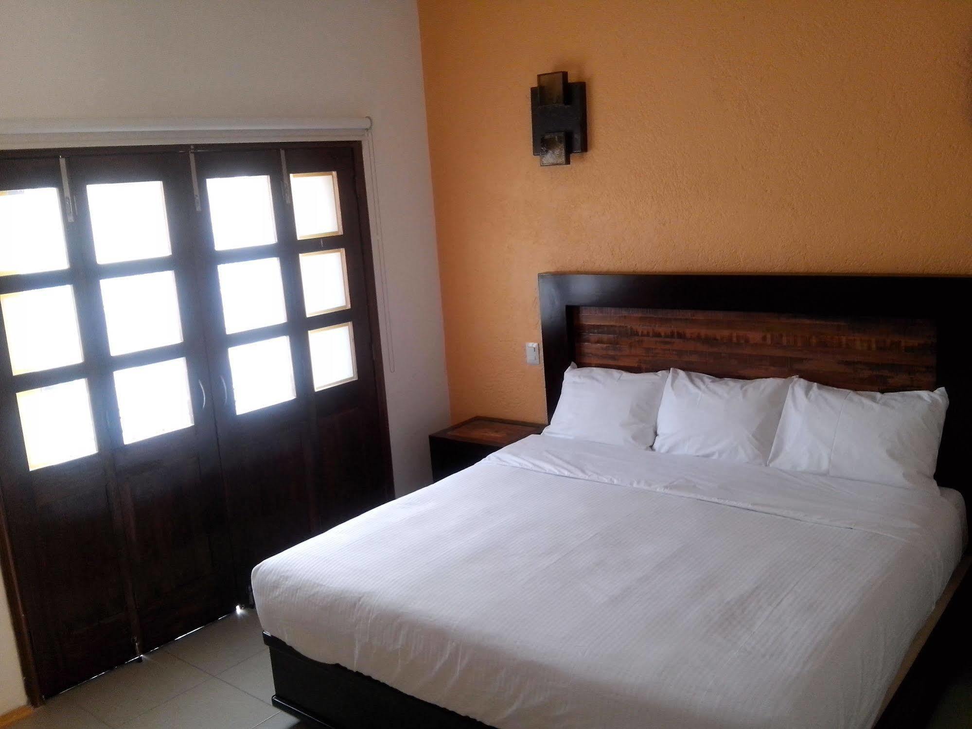 Happy Express Hotel Oaxaca Dış mekan fotoğraf